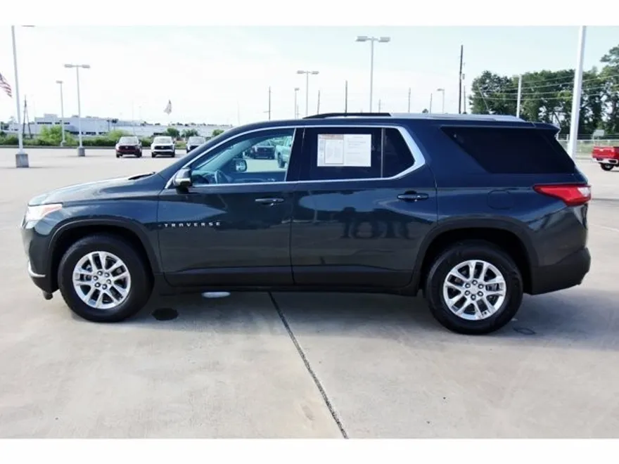 2018 Chevrolet Traverse 1LT photo 1