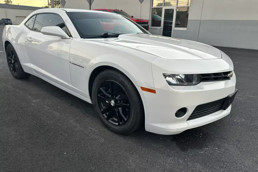 2014 Chevrolet Camaro photo 1