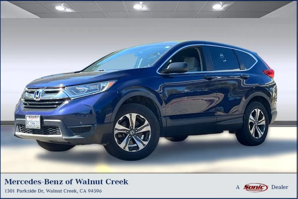 2017 Honda CR-V LX photo 1