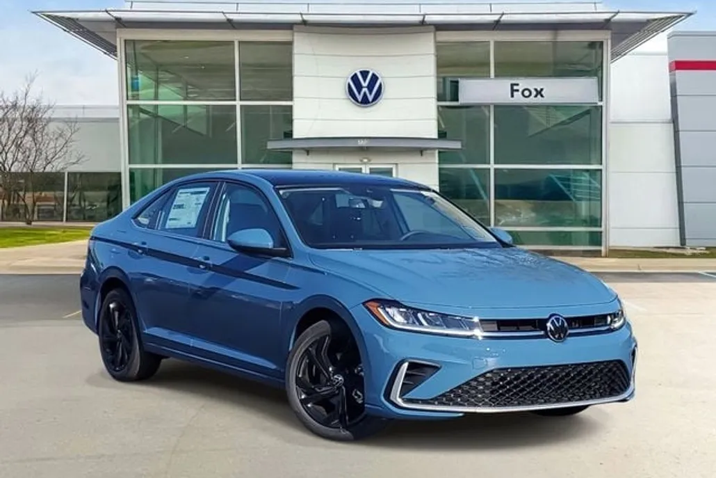 2026 Volkswagen Jetta 1.5T SE photo 1