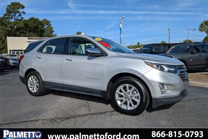 2018 Chevrolet Equinox LS photo 1