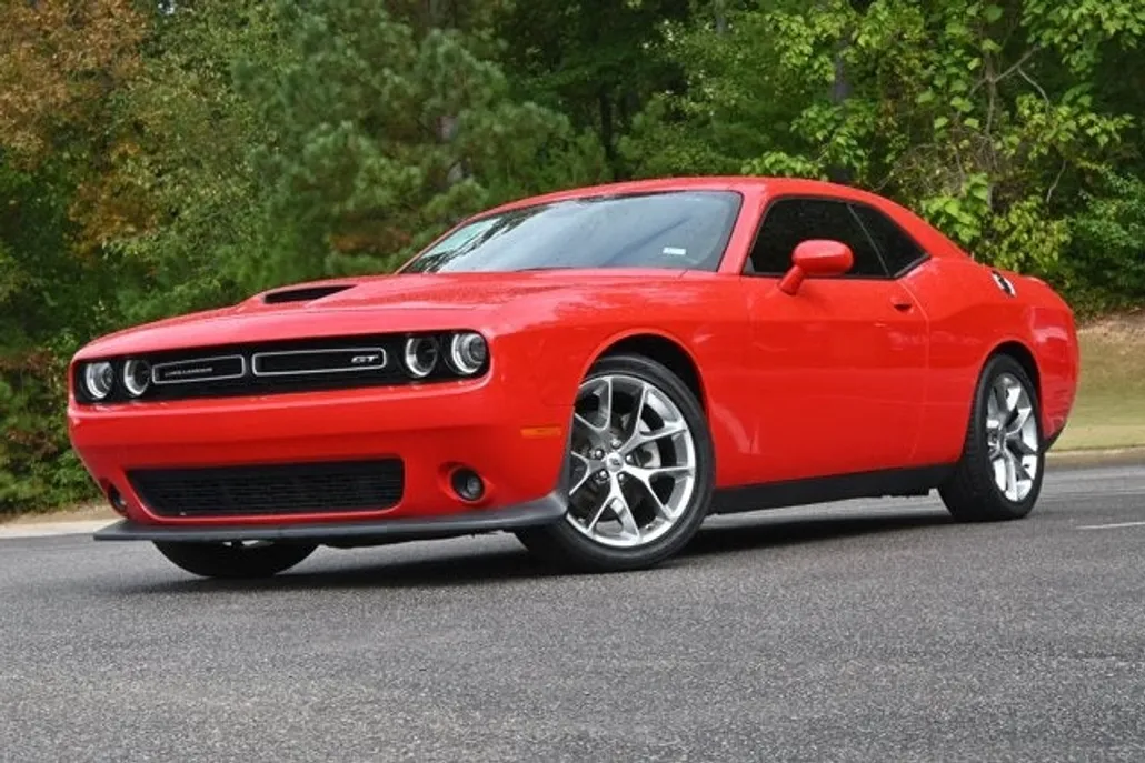 2021 Dodge Challenger GT photo 1