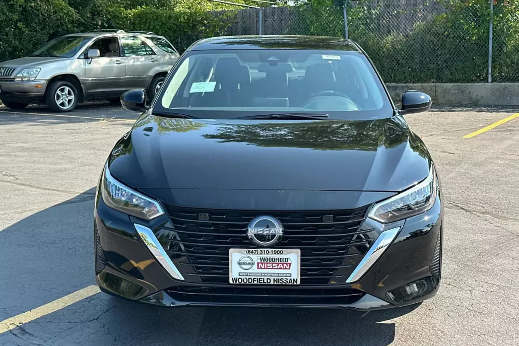 2025 Nissan Sentra SV photo 1