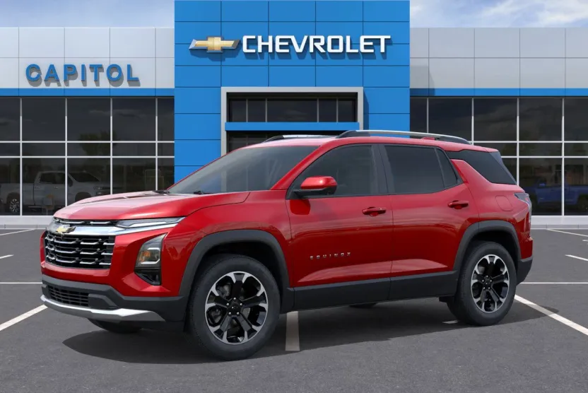 2026 Chevrolet Equinox LT photo 1