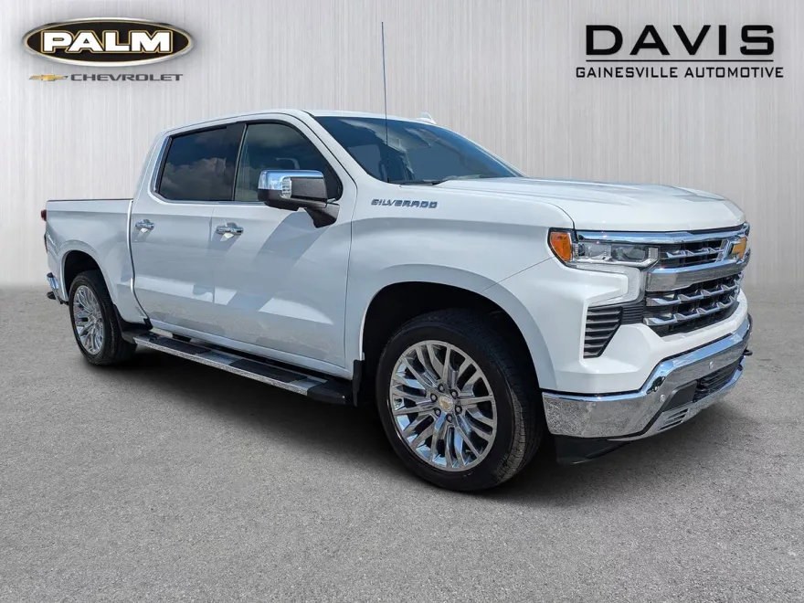 2026 Chevrolet Silverado 1500 LTZ photo 1