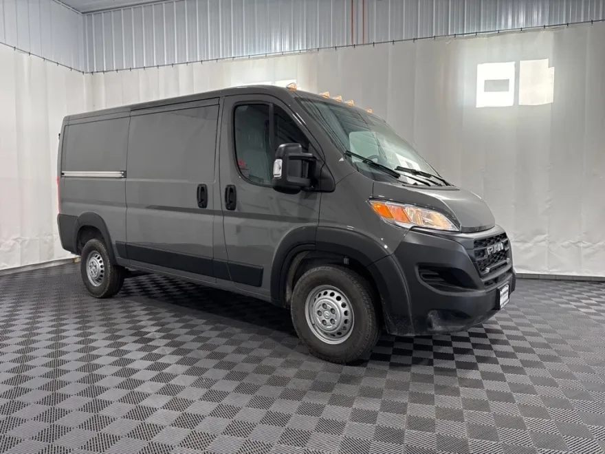 2025 Ram ProMaster 1500 Tradesman photo 1
