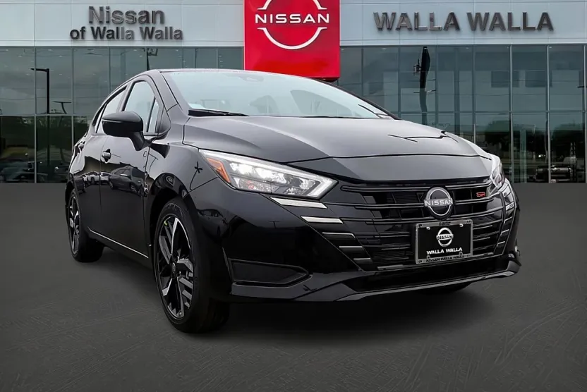 2025 Nissan Versa SR photo 1