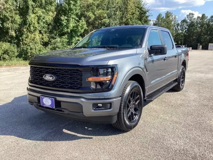 2025 Ford F-150 STX photo 1