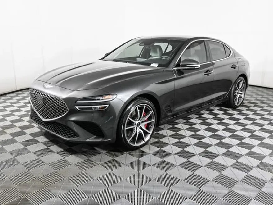 2025 Genesis G70 2.5T photo 1