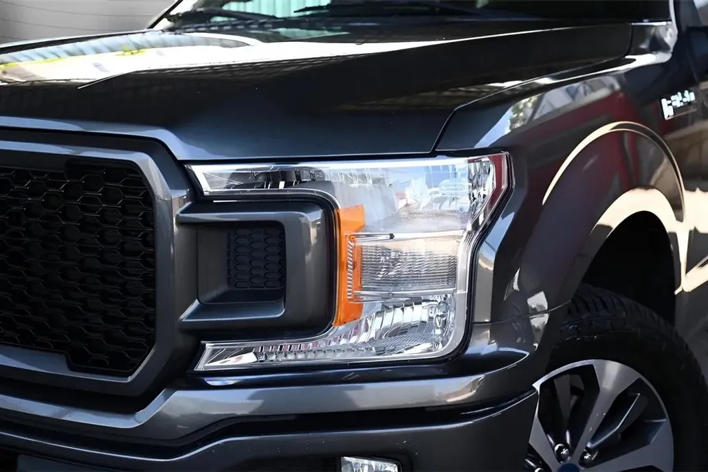 2020 Ford F-150 XL photo 1