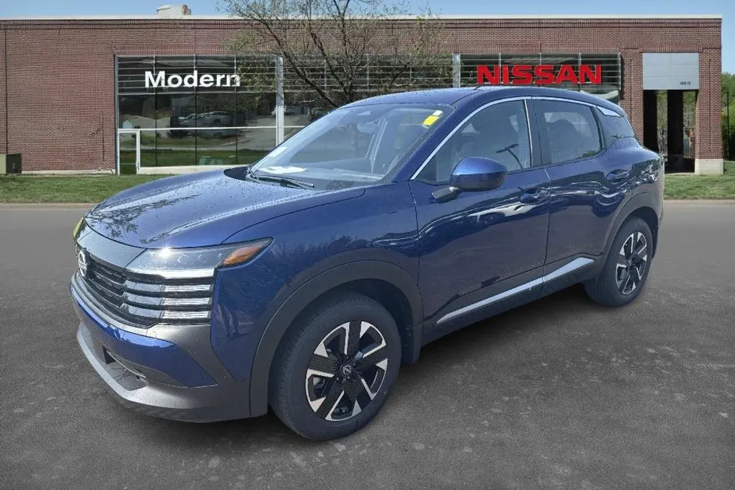 2025 Nissan Kicks SV photo 1