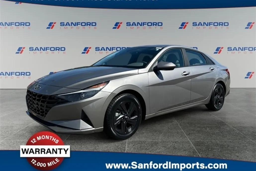 2023 Hyundai Elantra Blue photo 1