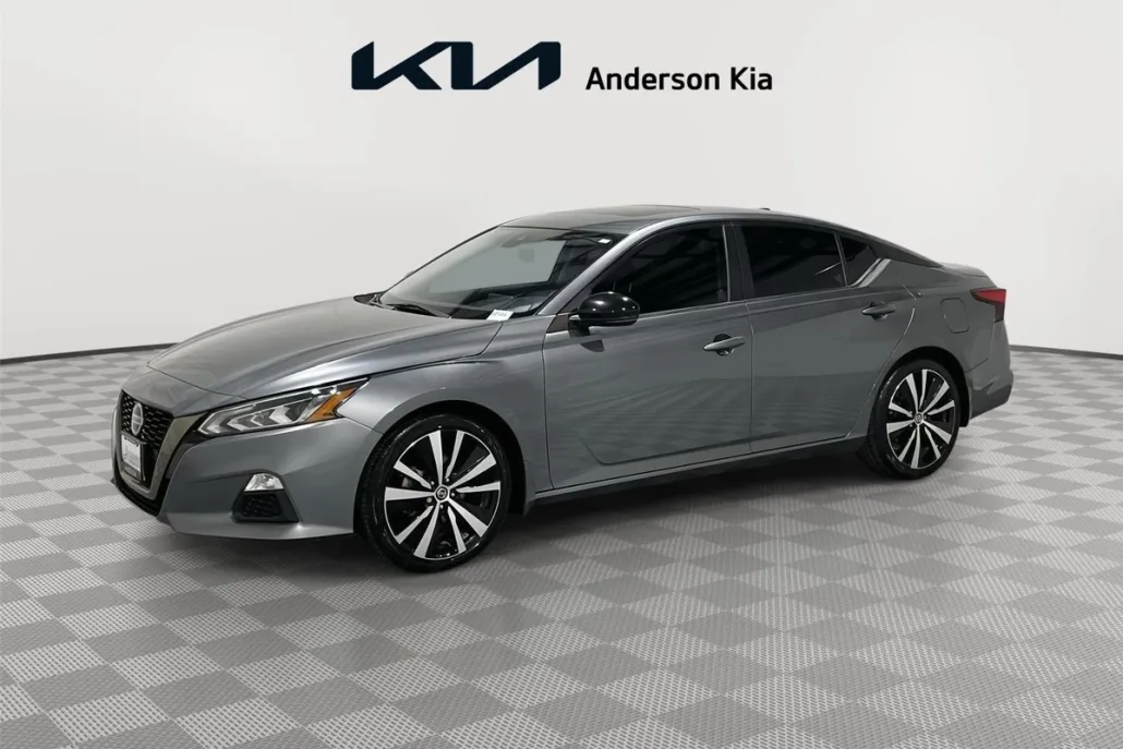 2021 Nissan Altima 2.5 SR photo 1