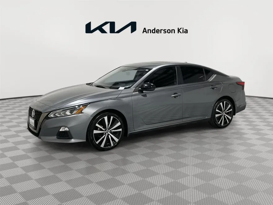 2021 Nissan Altima 2.5 SR photo 1