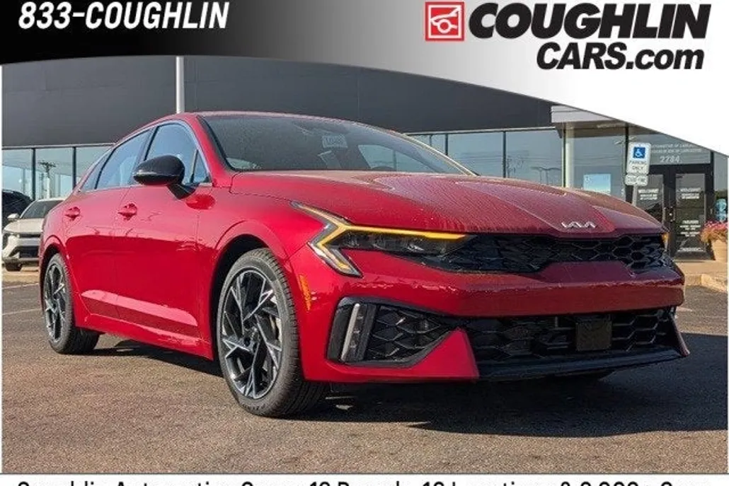 2025 Kia K5 GT-Line photo 1
