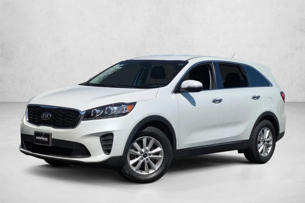 2020 Kia Sorento LX photo 1