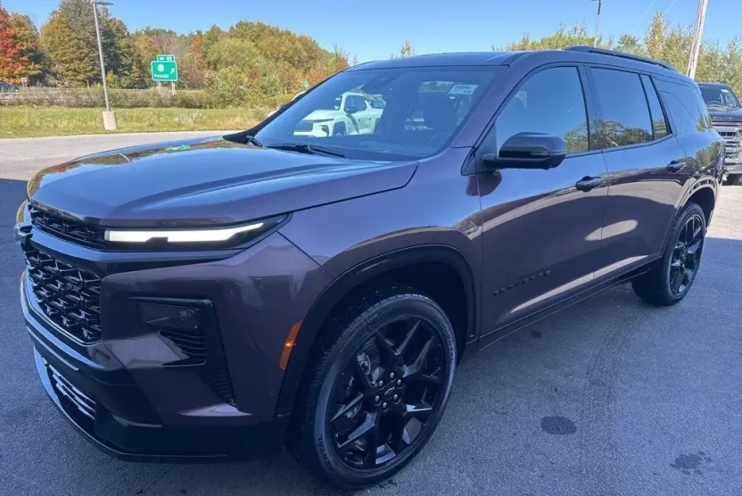 2026 Chevrolet Traverse RS photo 1