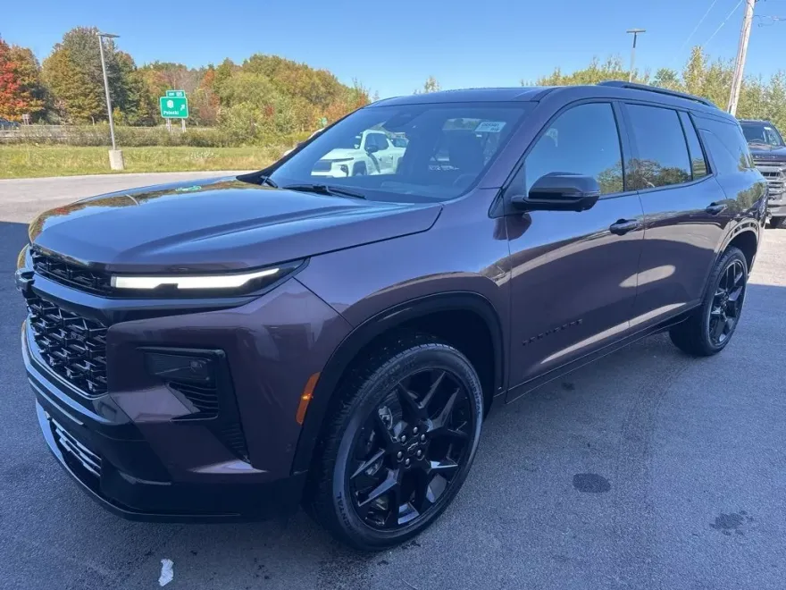 2026 Chevrolet Traverse RS photo 1