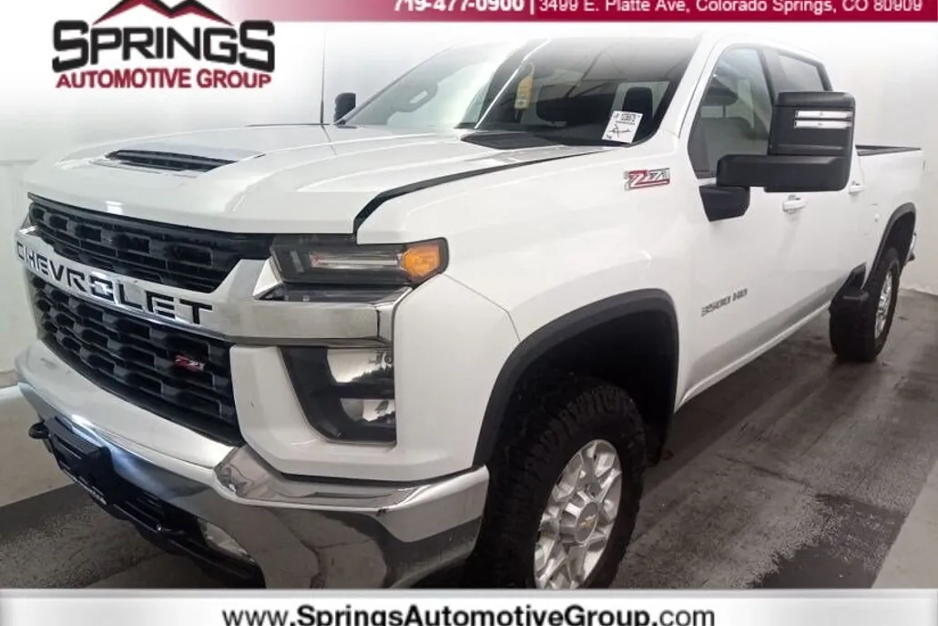 2022 Chevrolet Silverado 3500HD LT photo 1