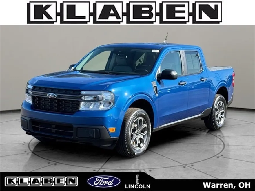 2023 Ford Maverick XLT photo 1