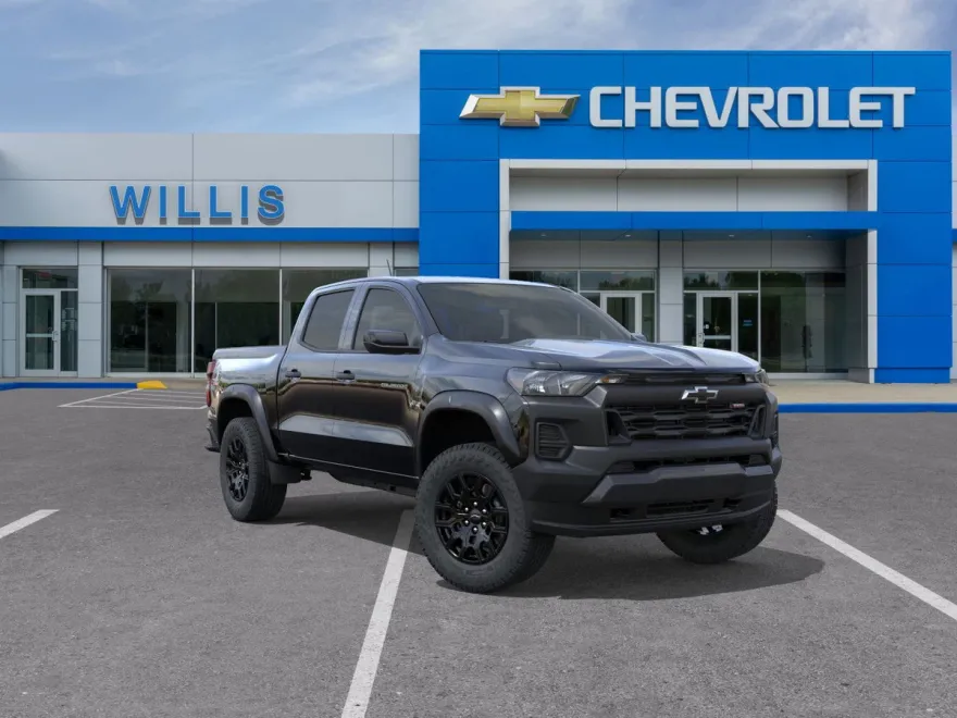 2026 Chevrolet Colorado Trail Boss photo 1