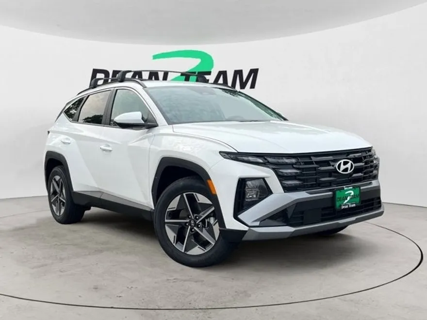 2026 Hyundai Tucson SEL photo 1