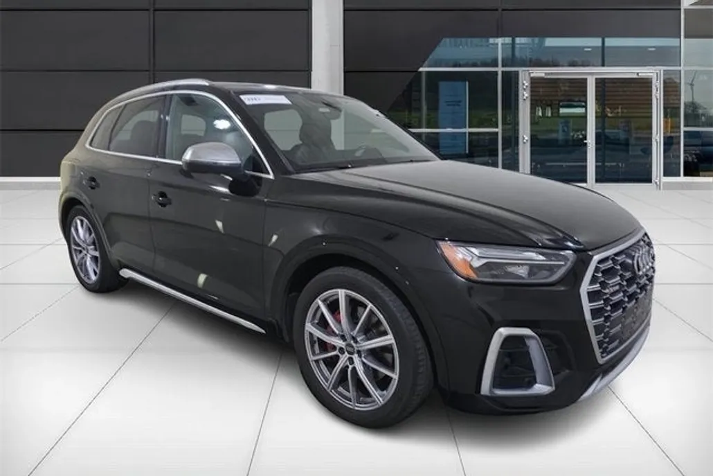 2023 Audi SQ5 Premium Plus photo 1