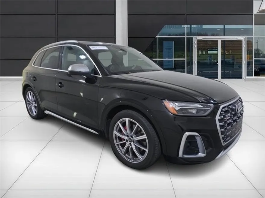 2023 Audi SQ5 Premium Plus photo 1