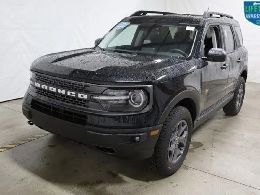 2024 Ford Bronco Sport Badlands photo 1