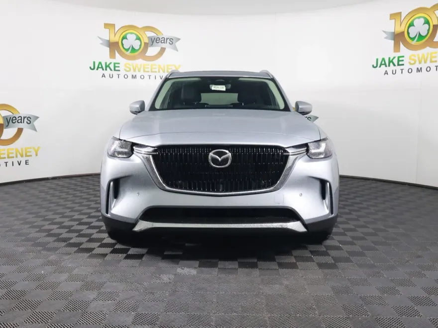 2024 Mazda CX-90 Plug-in Hybrid Premium photo 2
