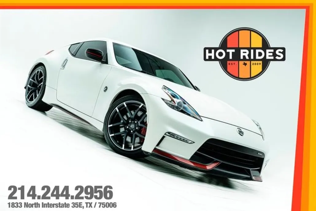 2017 Nissan 370Z Nismo photo 1