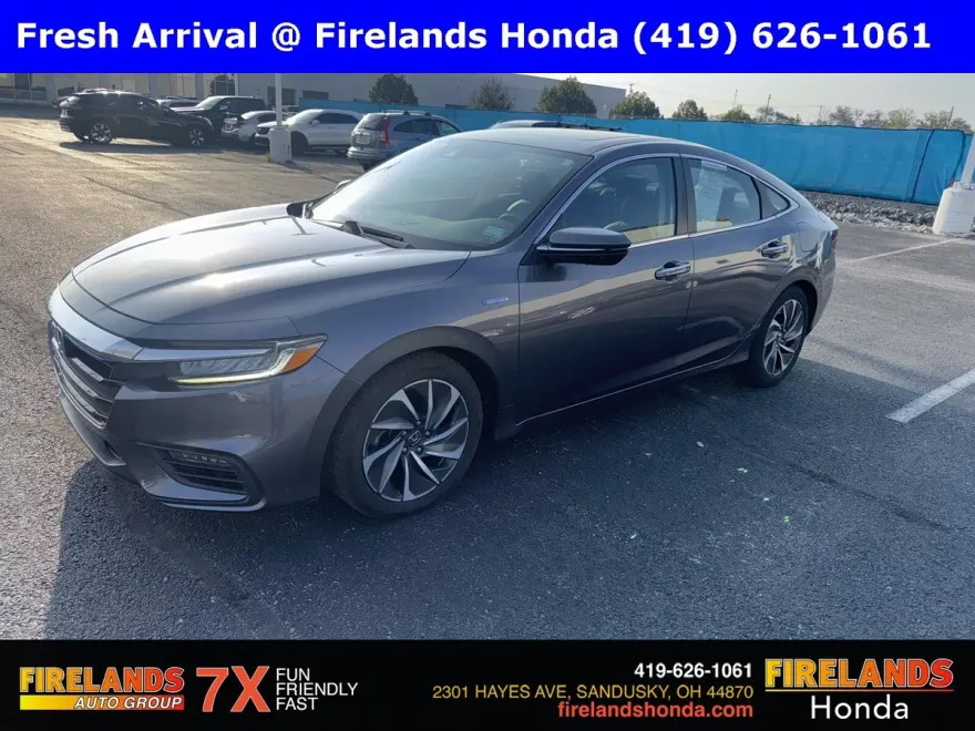 2019 Honda Insight Touring photo 1