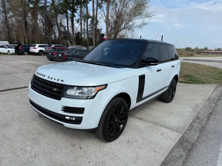 2016 Land Rover Range Rover HSE photo 1