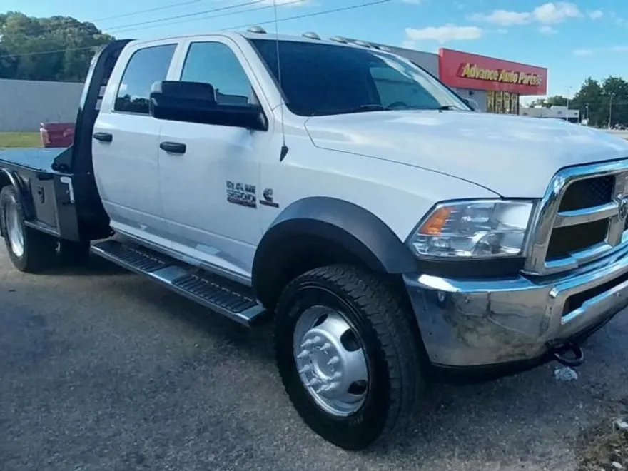 2018 Ram 5500 photo 1