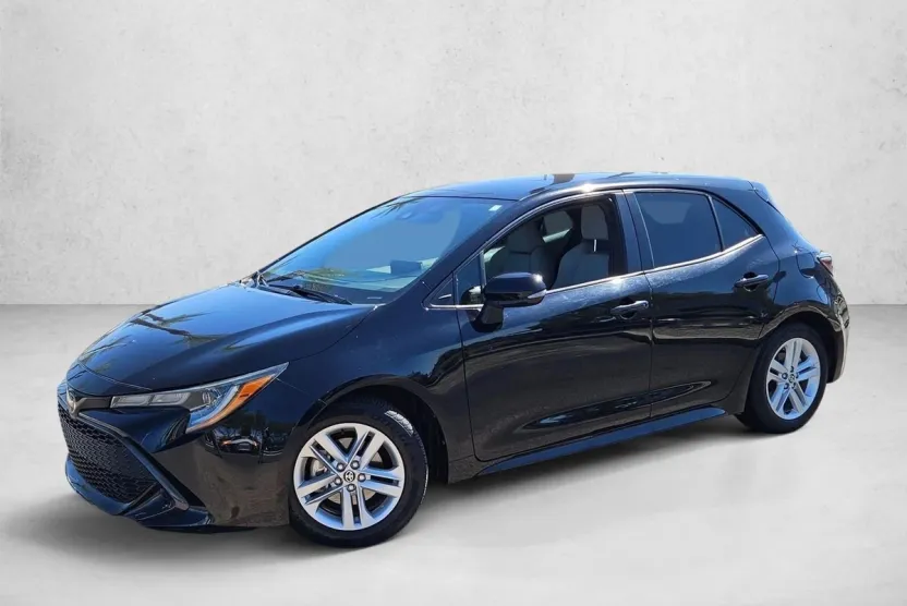 2019 Toyota Corolla SE photo 1