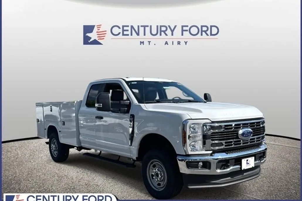 2025 Ford F-350 photo 1