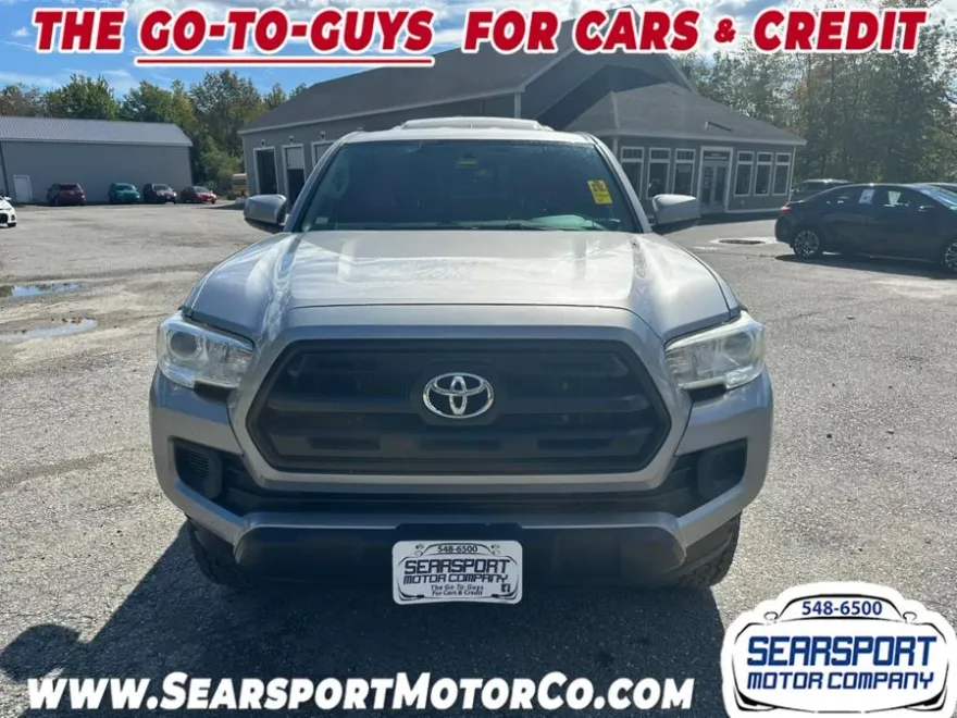 2017 Toyota Tacoma SR Access Cab 4x4 photo 1