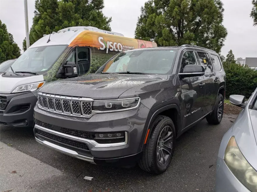 2024 Jeep Grand Wagoneer Base photo 1