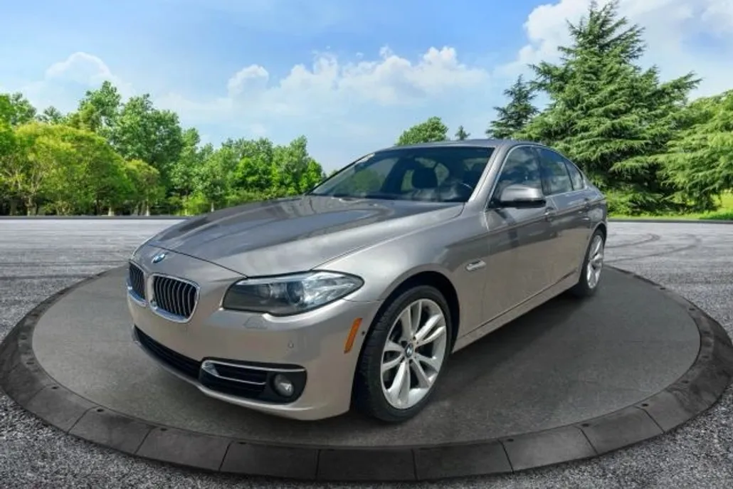 2016 Bmw 535i 5-Series photo 1
