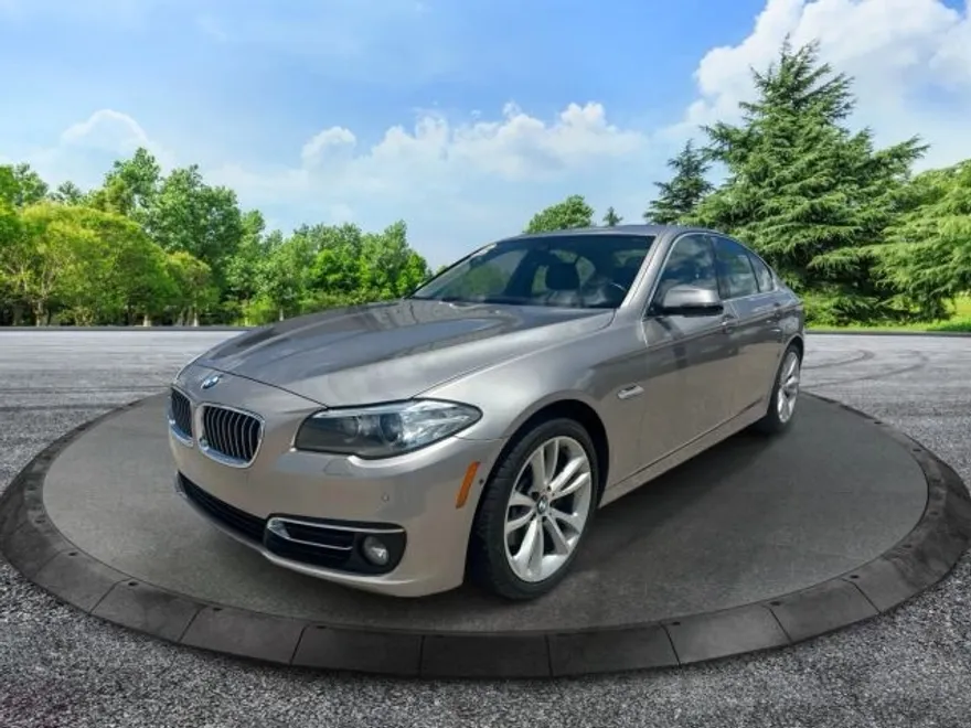 2016 Bmw 535i 5-Series photo 1