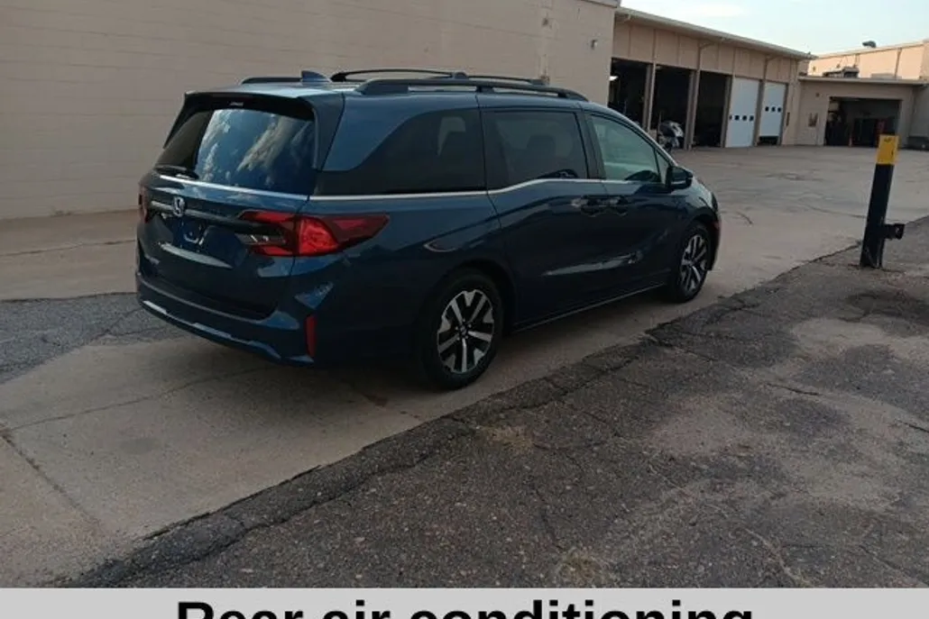 2026 Honda Odyssey EX-L photo 1
