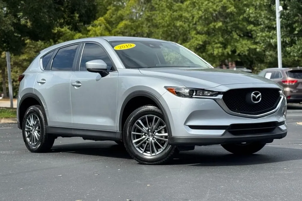 2019 Mazda CX-5 Sport photo 1