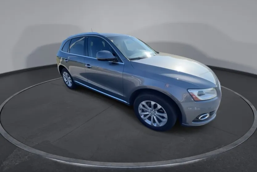 2017 Audi Q5 TFSI Premium photo 1