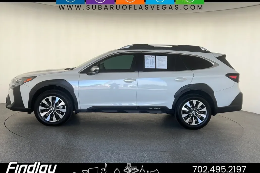 2023 Subaru Outback Touring XT photo 1