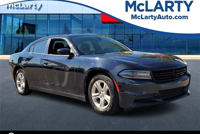 2019 Dodge Charger SXT photo 1
