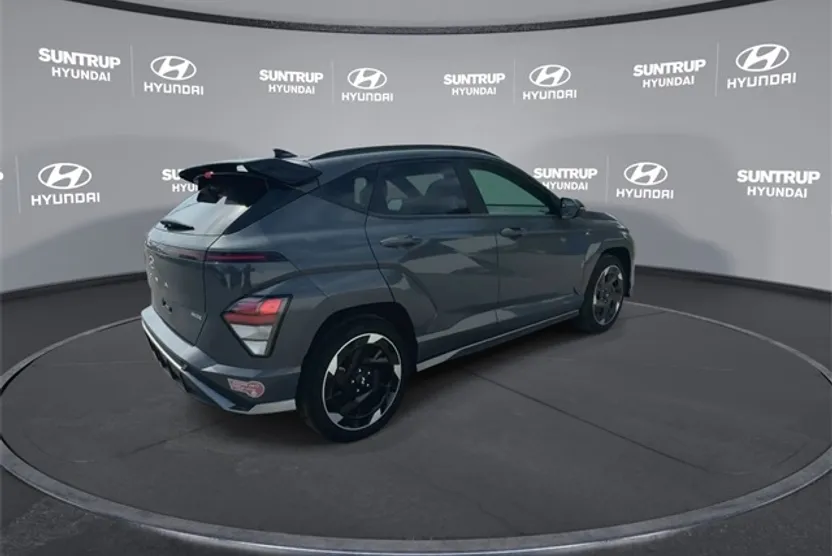 2025 Hyundai Kona Electric photo 1