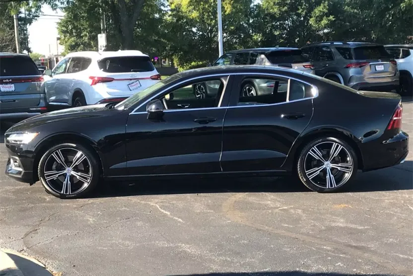 2021 Volvo S60 Inscription photo 1