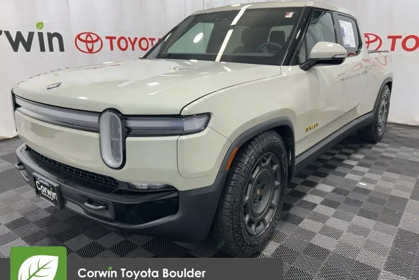 2025 Rivian R1T Adventure photo 1