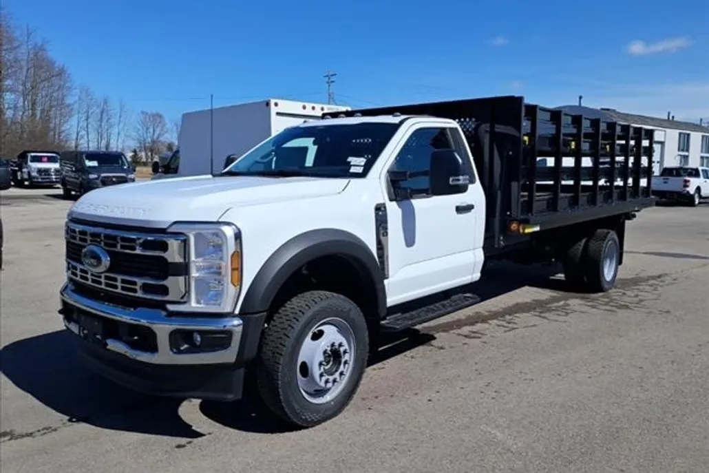 2024 Ford F-550 XL photo 1