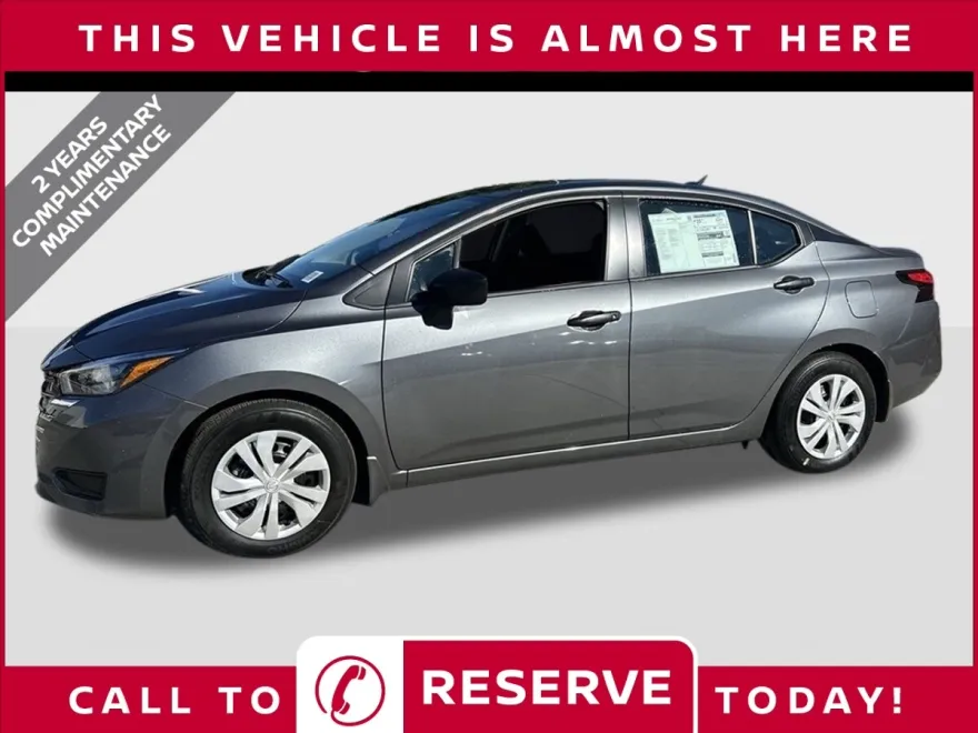 2025 Nissan Versa 1.6 S photo 1